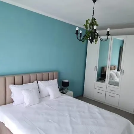 Brizza Alezzi K-146 Apartment Navodari